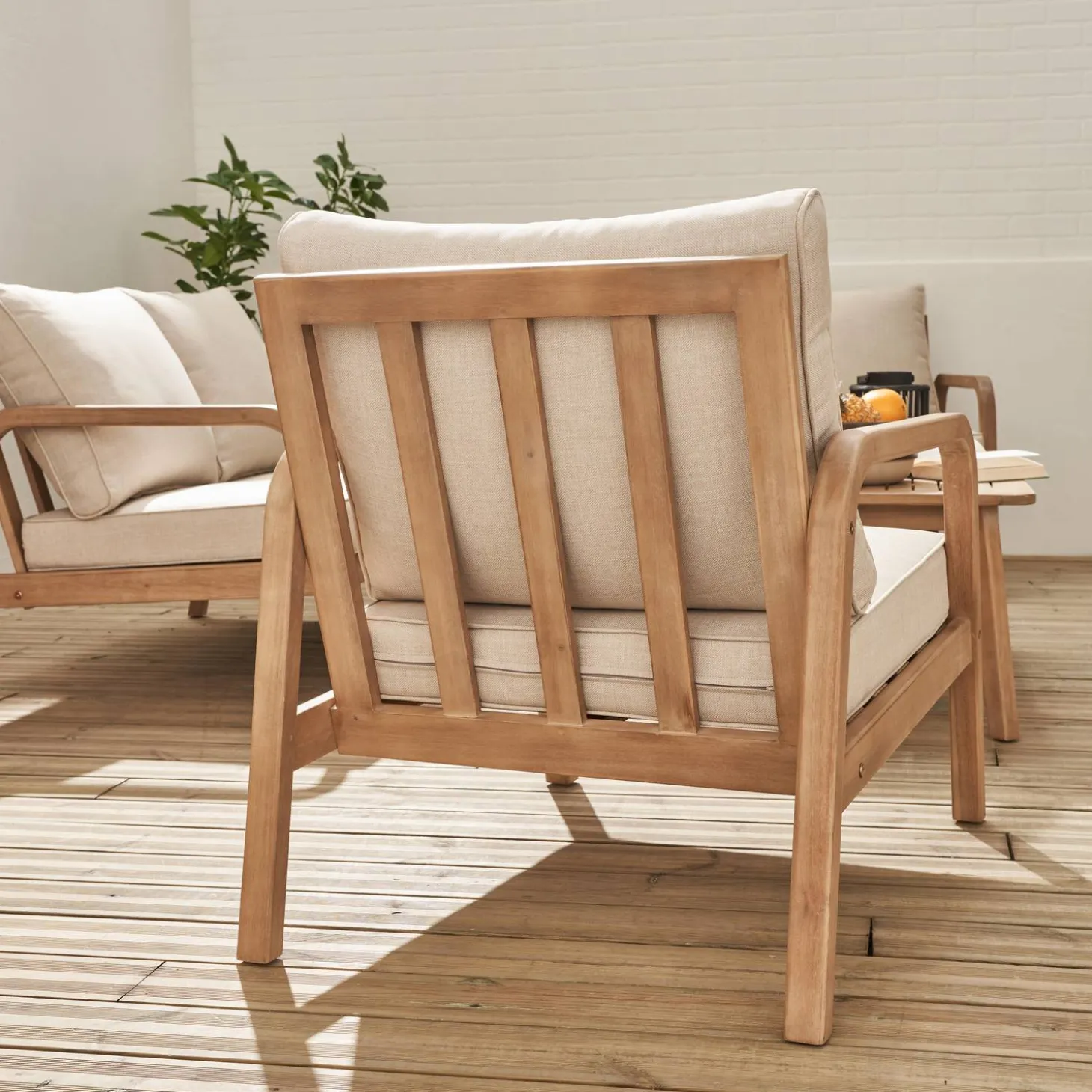 Conjunto de jardim relax com sofá em madeira de acácia