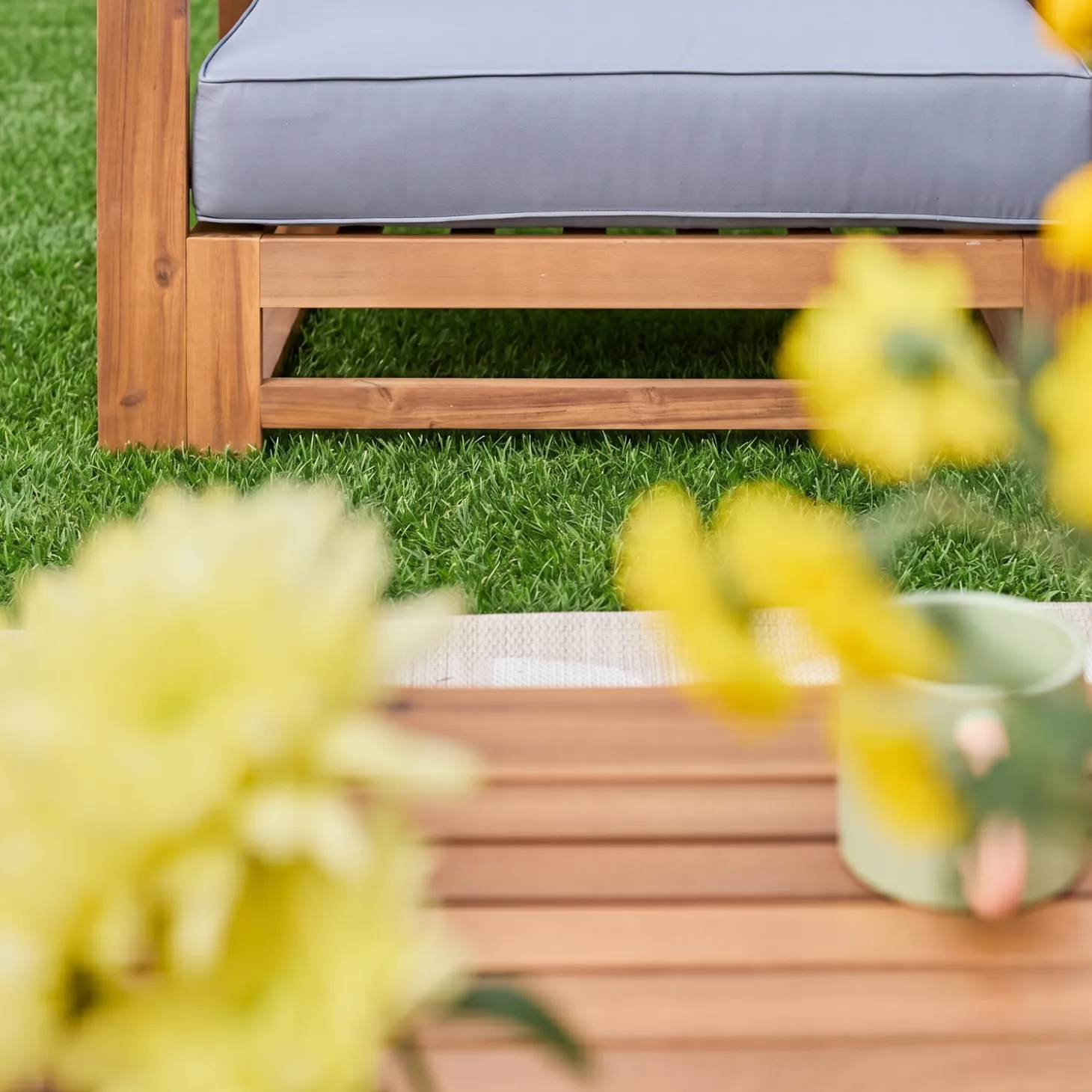 Conjunto de mobiliário de jardim com sofá e poltrona em madeira, 5 lugares