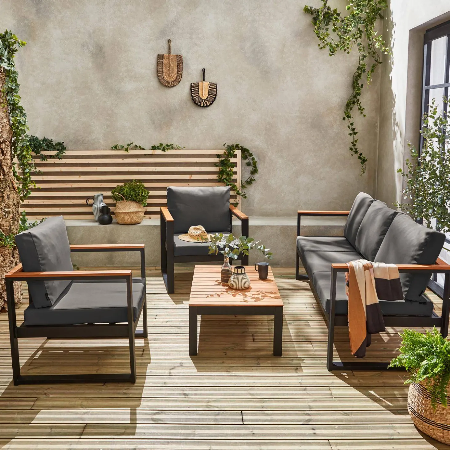 Conjunto de mobiliário de jardim em madeira e alumínio, 5 lugares