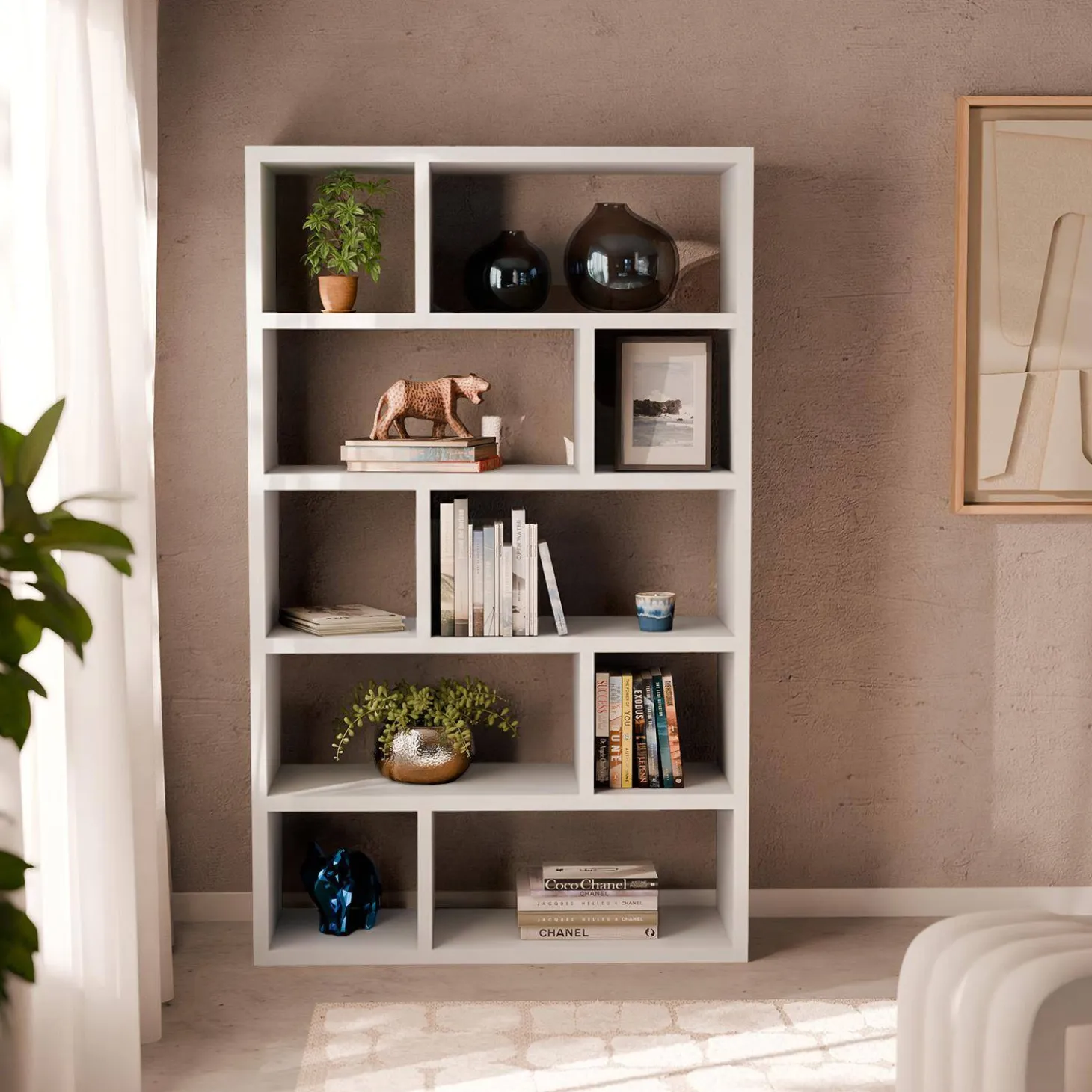 Estante assimétrica de 5 níveis com 10 compartimentos