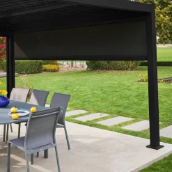Estore lateral de enrolar em alumínio e textilene para pérgola bioclimática, 4m