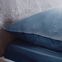 Jogo de cama em microfibra lavada azul meia-noite