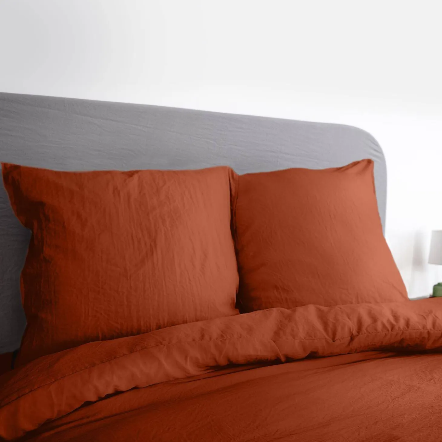 Jogo de cama em microfibra lavada terracota