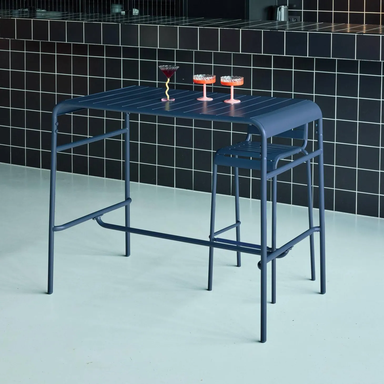 Mesa alta de jardim bistrô em aço, 4 lugares, 120cm