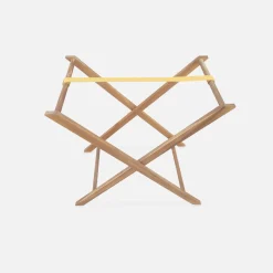 Mesa auxiliar de jardim em madeira