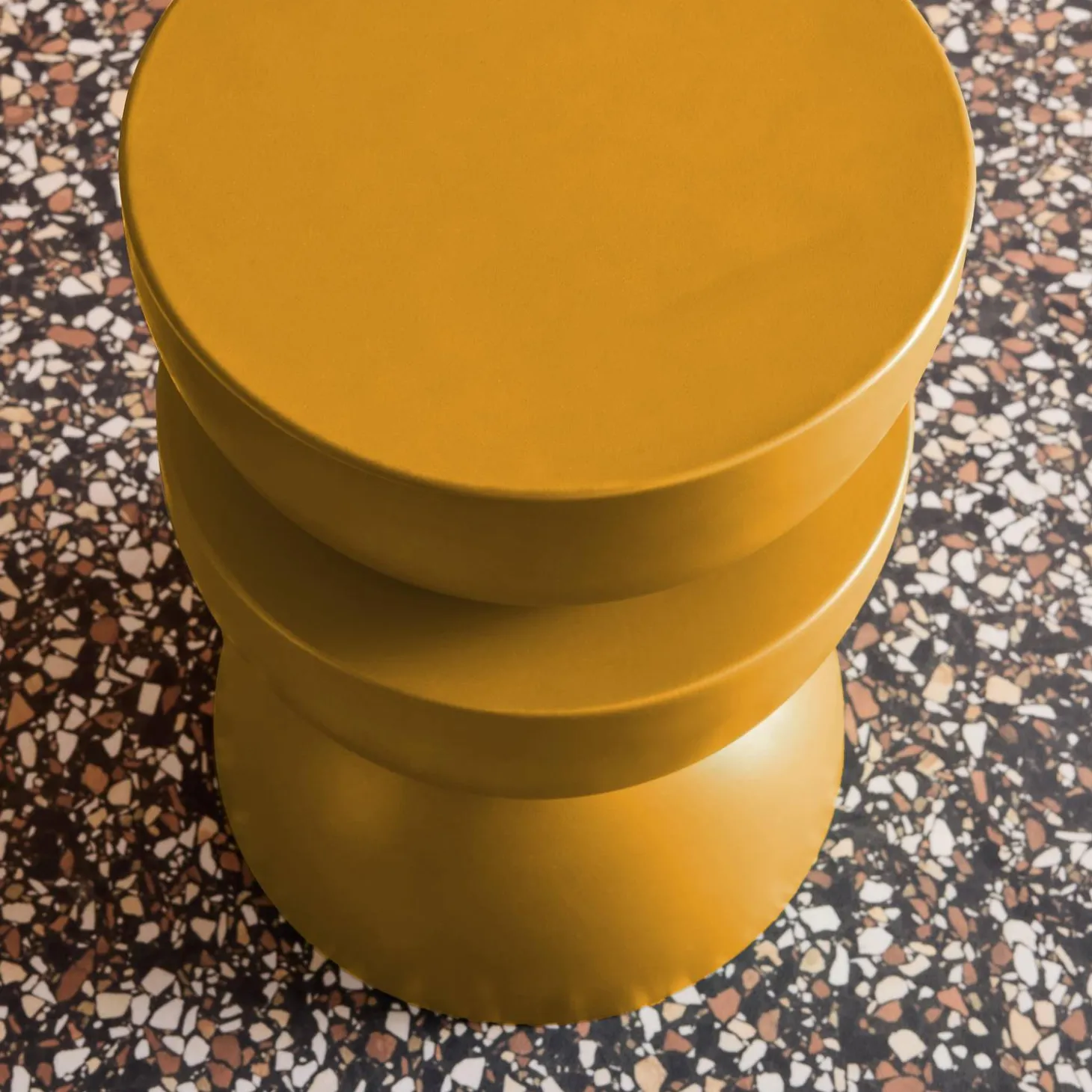 Mesa auxiliar, mesa de centro, mesa de cabeceira em metal