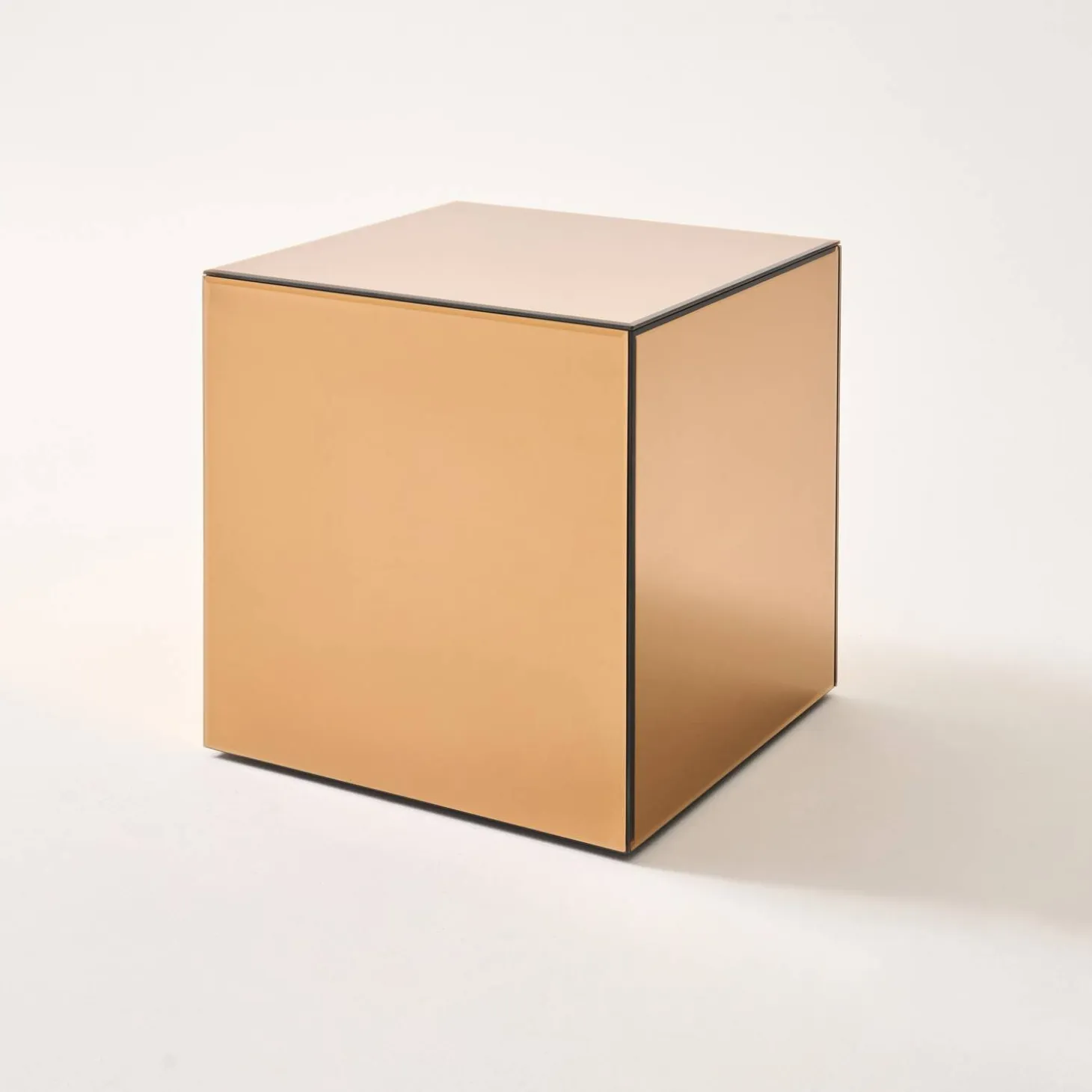 Mesa de apoio cubo espelhado, 40cm