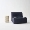 Mesa de apoio em aço esmaltado com listras