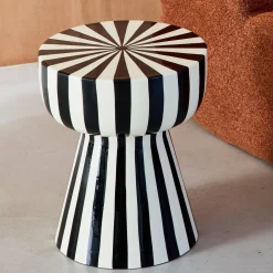 Mesa de apoio em aço esmaltado listras