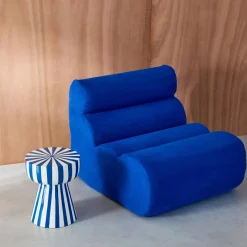 Mesa de apoio em aço esmaltado listras
