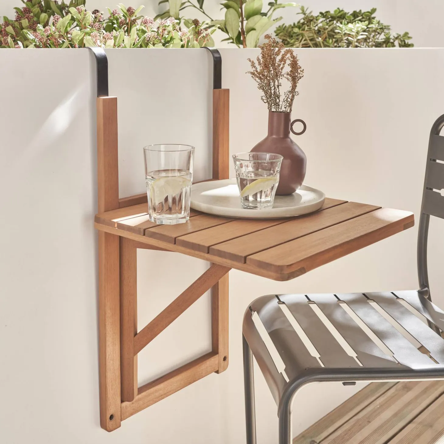 Mesa de apoio quadrada dobrável em madeira de acácia