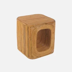 Mesa de cabeceira com nicho, em rotim natural