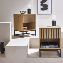 Mesa de cabeceira contemporânea efeito madeira, set de 2
