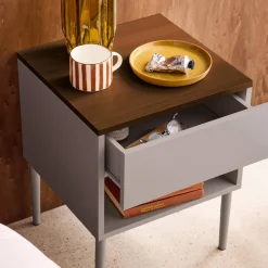 Mesa de cabeceira de metal e decoração de madeira, set de 2
