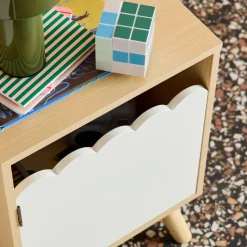 Mesa de cabeceira infantil decor madeira 1 porta