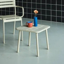 Mesa de centro de jardim bistrô quadrada em aço, 45cm