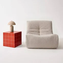Mesa de centro, mesa auxiliar cúbica com acabamento em cerâmica, 40 x 40 cm