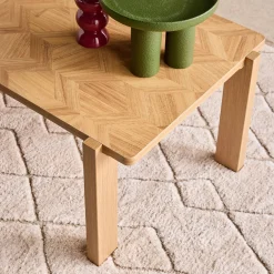 Mesa de centro vintage em madeira com tampo espinha, 120cm