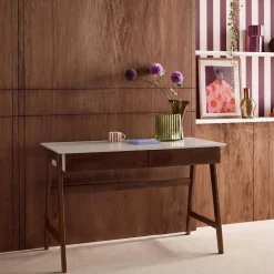 Mesa de escritório decorada em madeira com 2 gavetas, 120cm
