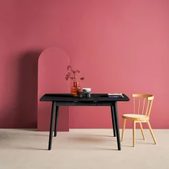 Mesa de jantar retangular extensível em madeira, 4-6 lugares