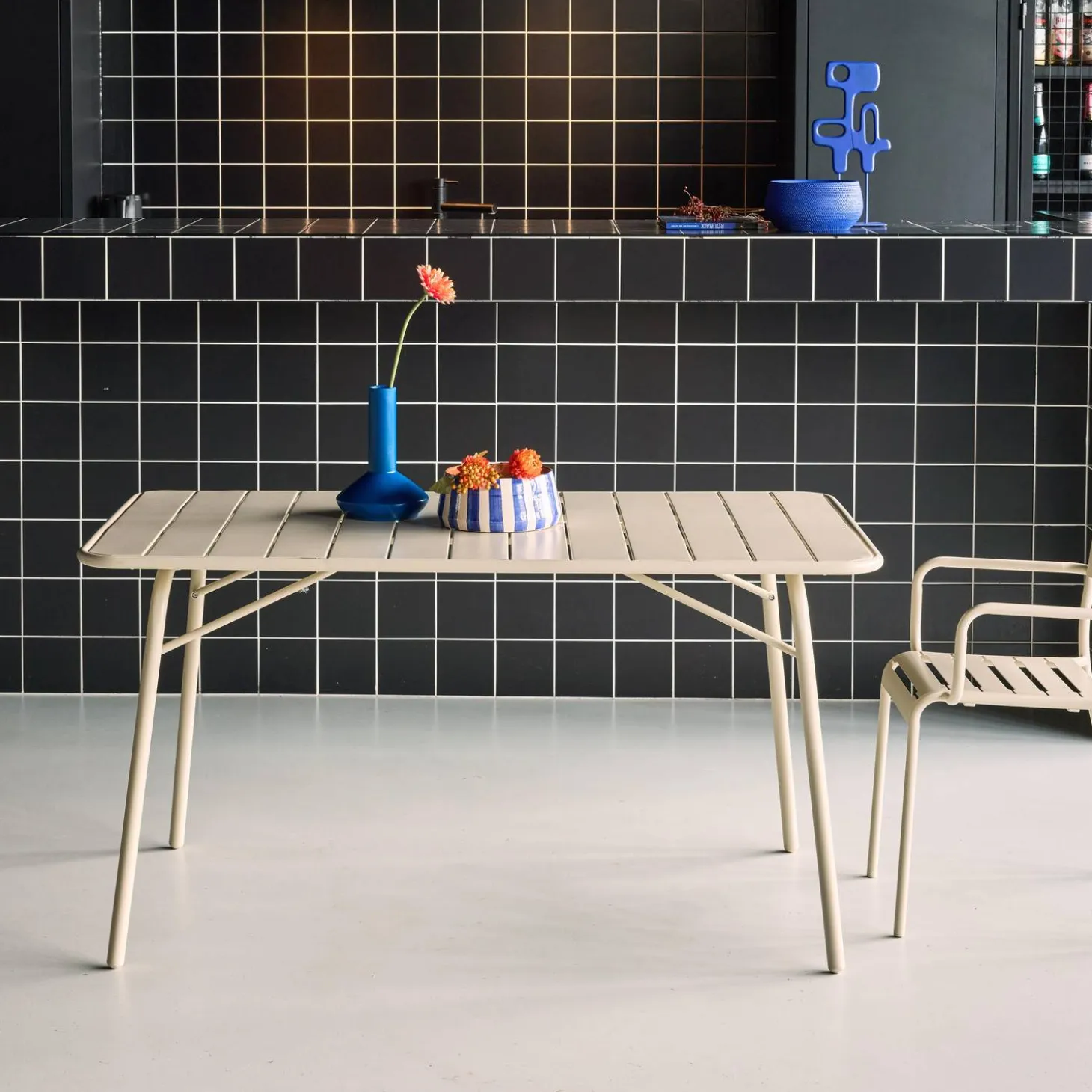 Mesa de jardim bistrô dobrável em aço, 6 lugares, 140cm