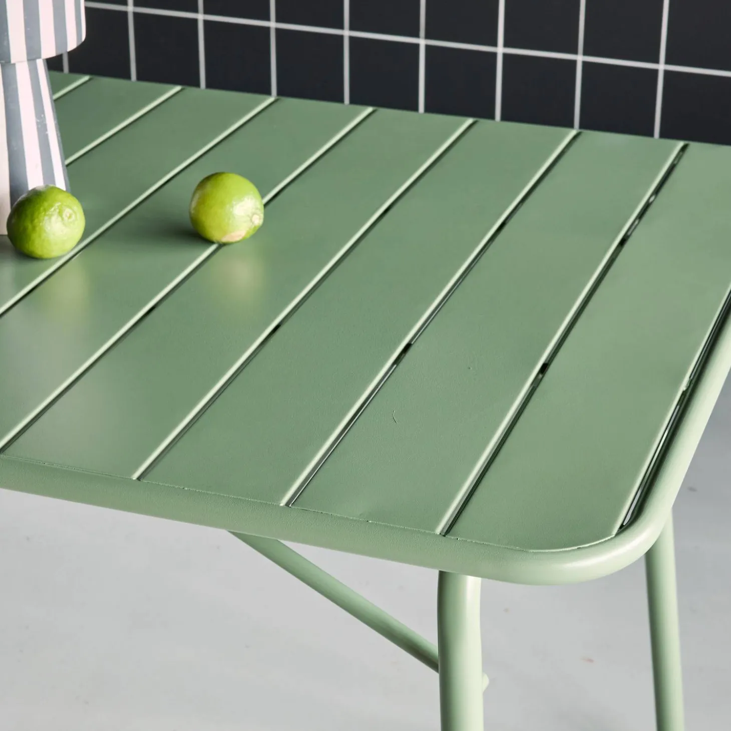 Mesa de jardim bistrô dobrável em aço, 6 lugares, 140cm