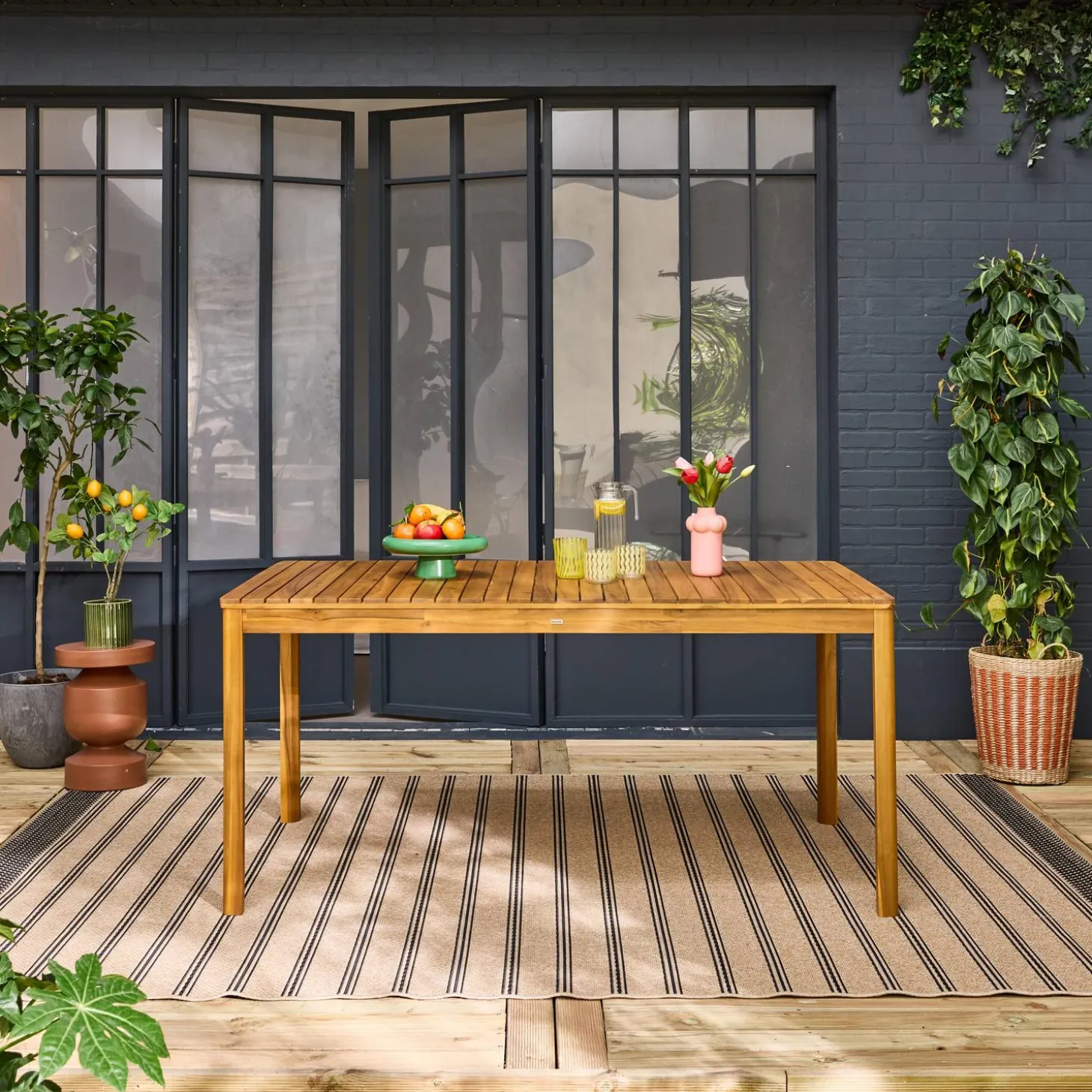 Mesa de jardim de acácia com cantos arredondados, 8 lugares