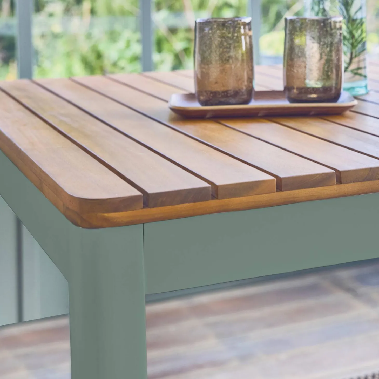 Mesa de jardim de acácia com cantos arredondados, 6 lugares