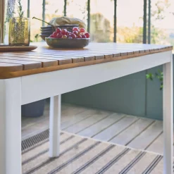 Mesa de jardim de acácia com cantos arredondados, 6 lugares