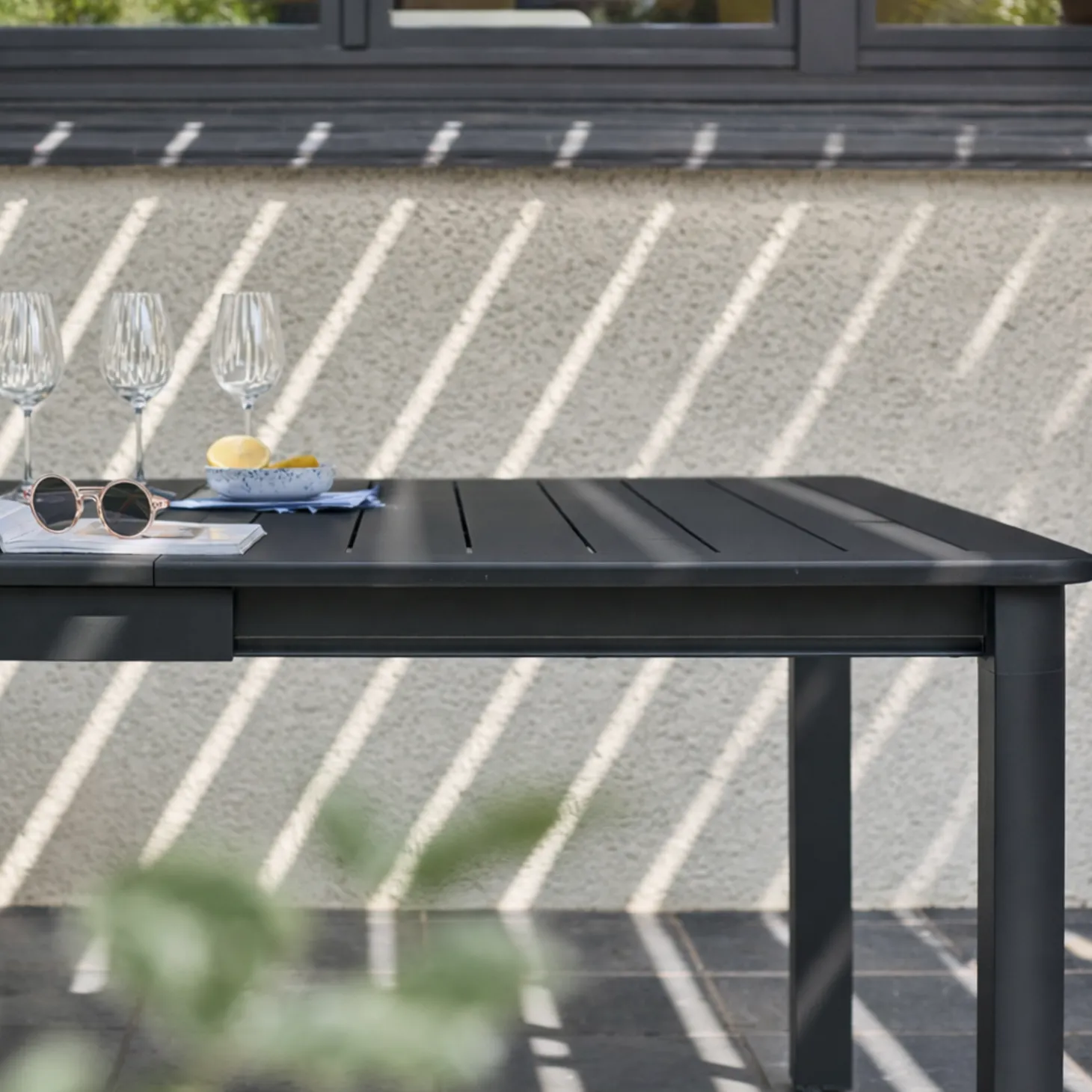Mesa de jardim extensível em alumínio, 12 lugares