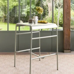 Mesa de jardim metálica de 2 lugares, 70cm
