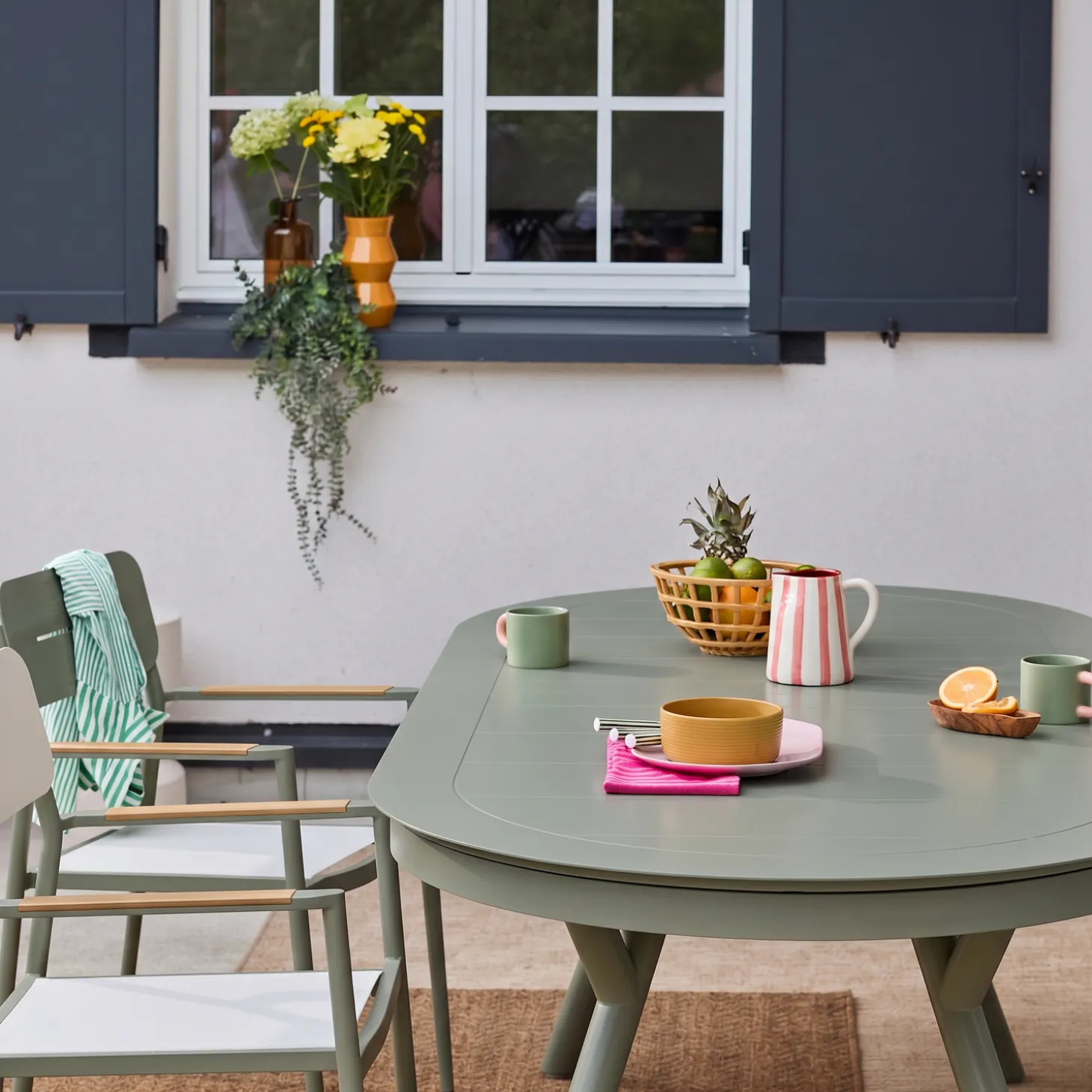 Mesa de jardim oval extensível em alumínio para 10 lugares