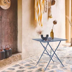 Mesa de jardim quadrada dobrável estilo bistrô, 2 lugares