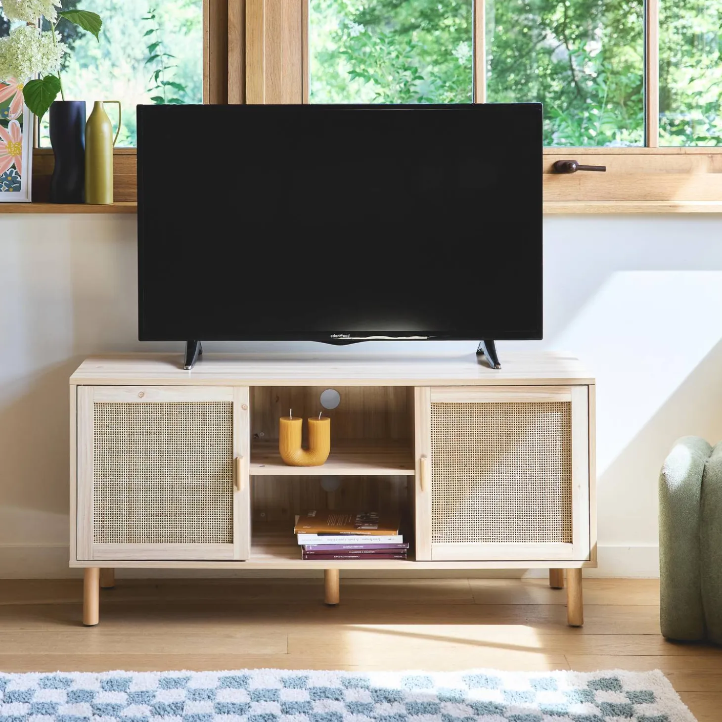 Móvel de TV com efeito cana e madeira, 120cm