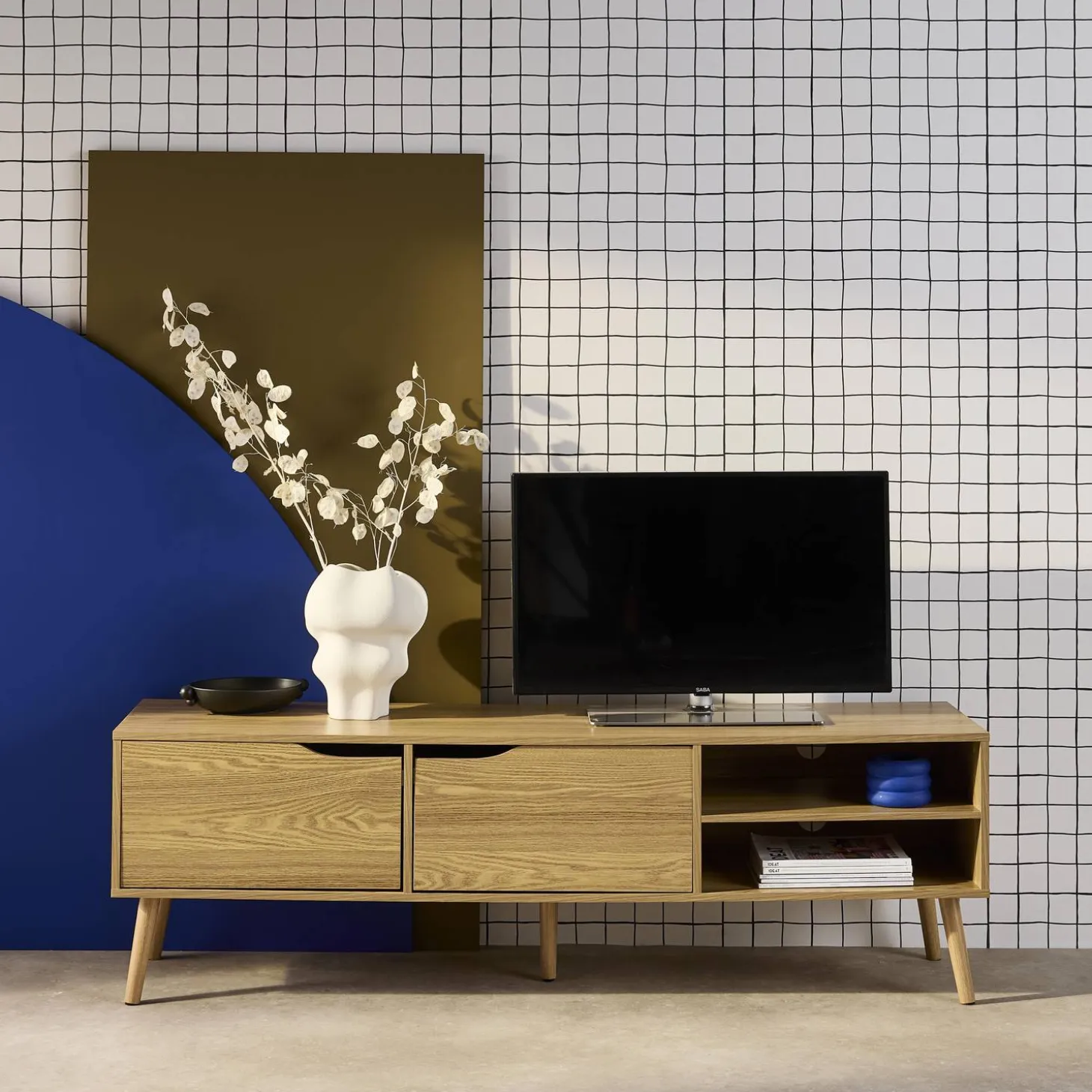 Móvel de TV estilo madeira nogueira de 2 portas, 160cm