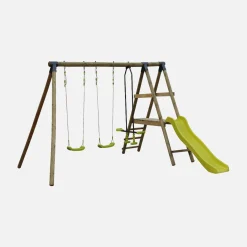 Parque infantil com escorrega e 2 baloiços
