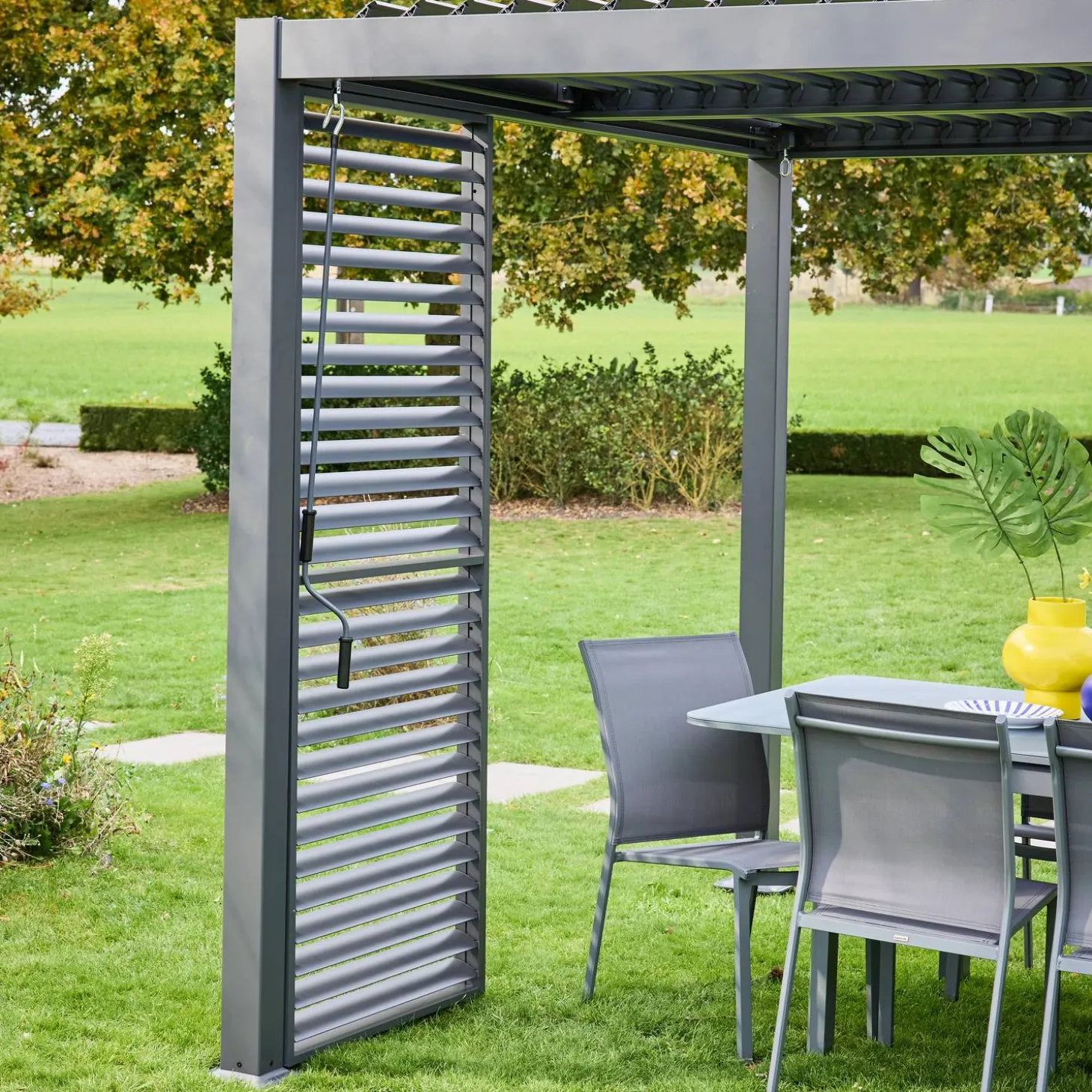 Persiana com lâminas ajustáveis 1m para pérgola bioclimática de alumínio