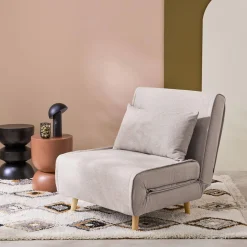 Poltrona cama em tecido simples com base em madeira