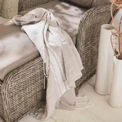 Poltrona de jardim com apoio para pés redondo em resina trançada, set de 2