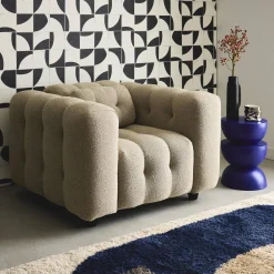 Poltrona em tecido boucle texturado, 1 lugar