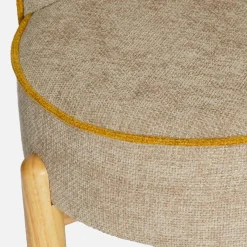 Poltrona infantil vintage em madeira de seringueira e tecido chenille