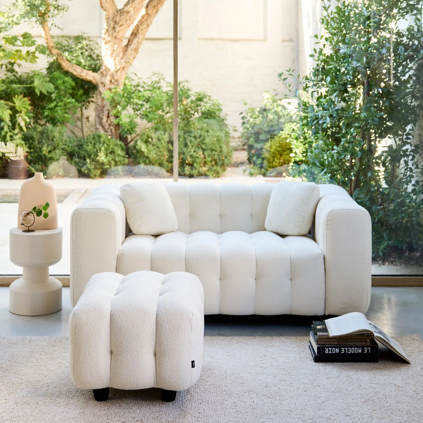 Pouf, banquinho boucle texturada para sofá 2 lugares