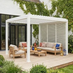 Pérgola bioclimática em alumínio 3x3m com lâminas ajustáveis + 3 persianas