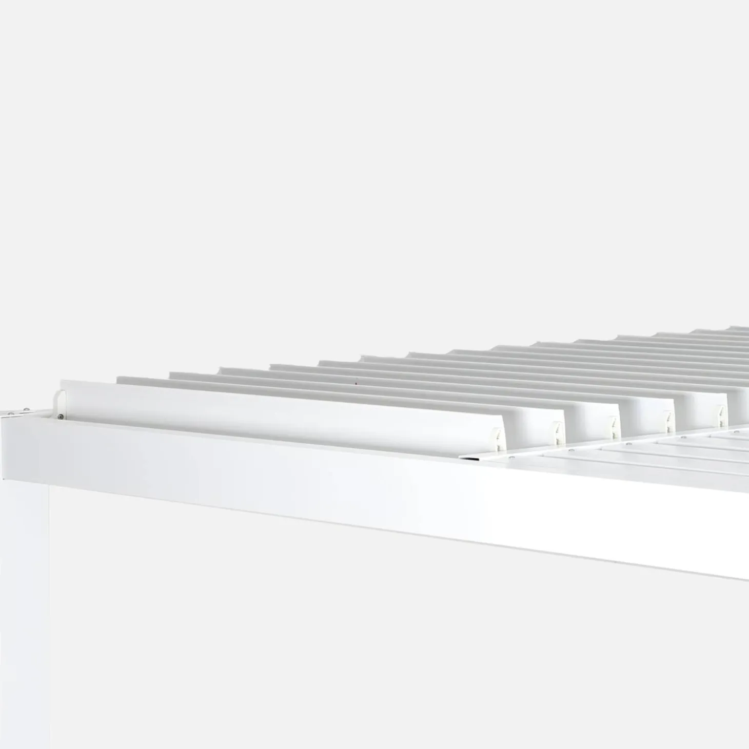 Pérgola bioclimática em alumínio 3x3m + 1 estore 3m