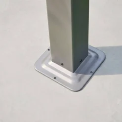 Pérgola bioclimática em alumínio e aço 3x4m com lâminas ajustáveis