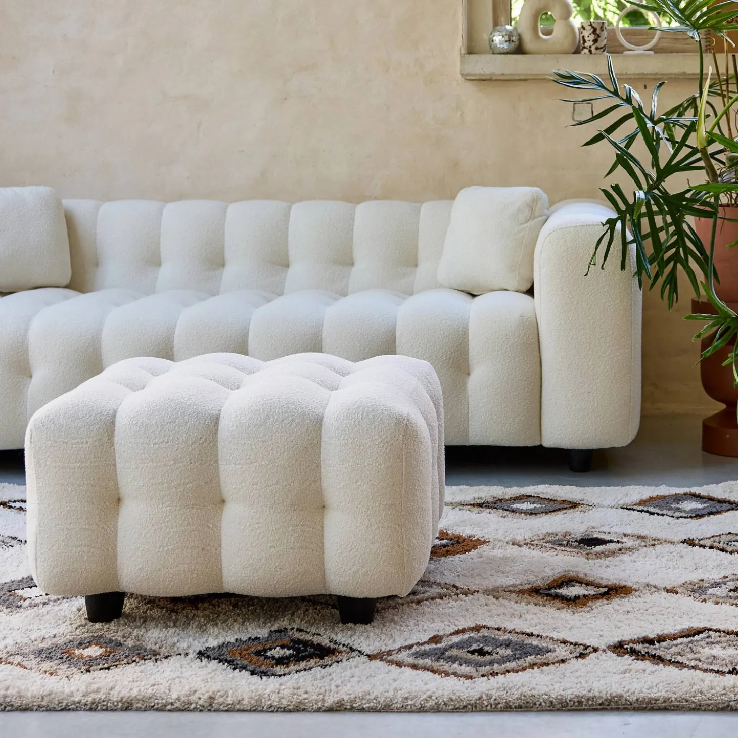 Pufe, descanso para os pés para sofá boucle texturada de 3 lugares