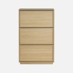 Sapateira decorativa em madeira com 3 portas basculantes