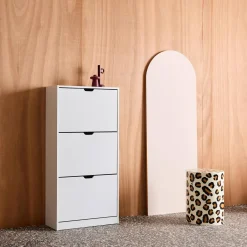 Sapateira decorativa em madeira com 3 gavetas