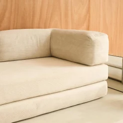 Sofá-cama conversível em veludo canelado com estrutura cromada, 3 lugares