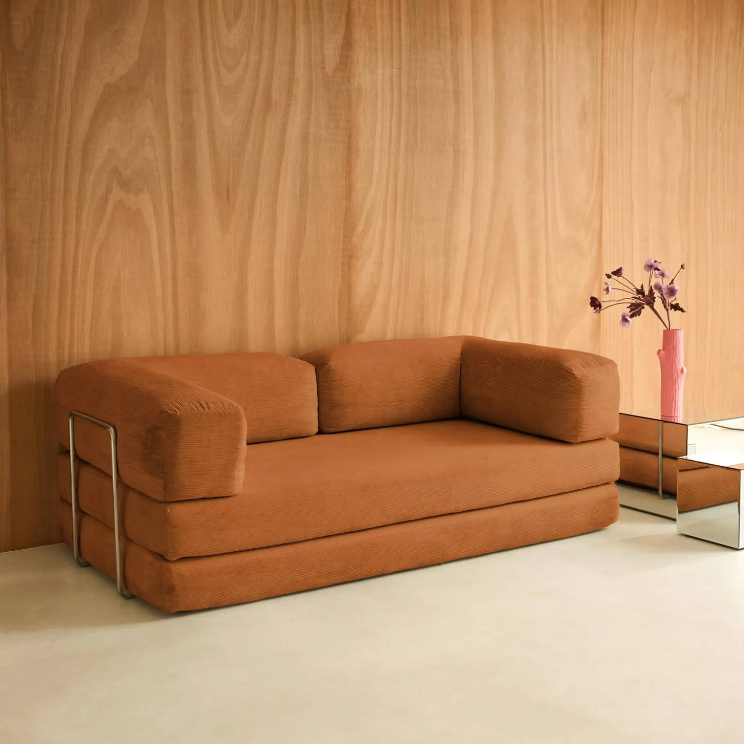 Sofá-cama conversível em veludo canelado com estrutura cromada, 3 lugares